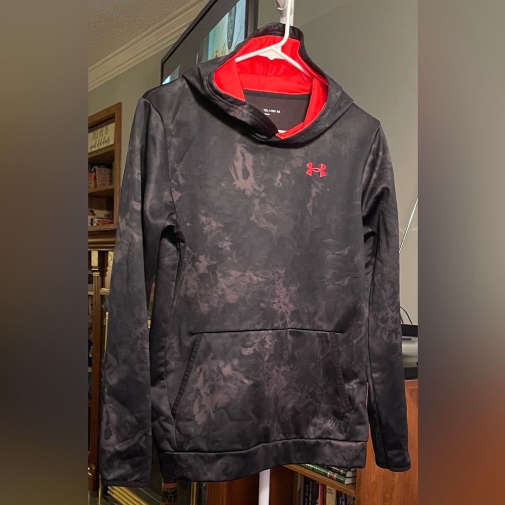 Under Armour Hoodie YXL
